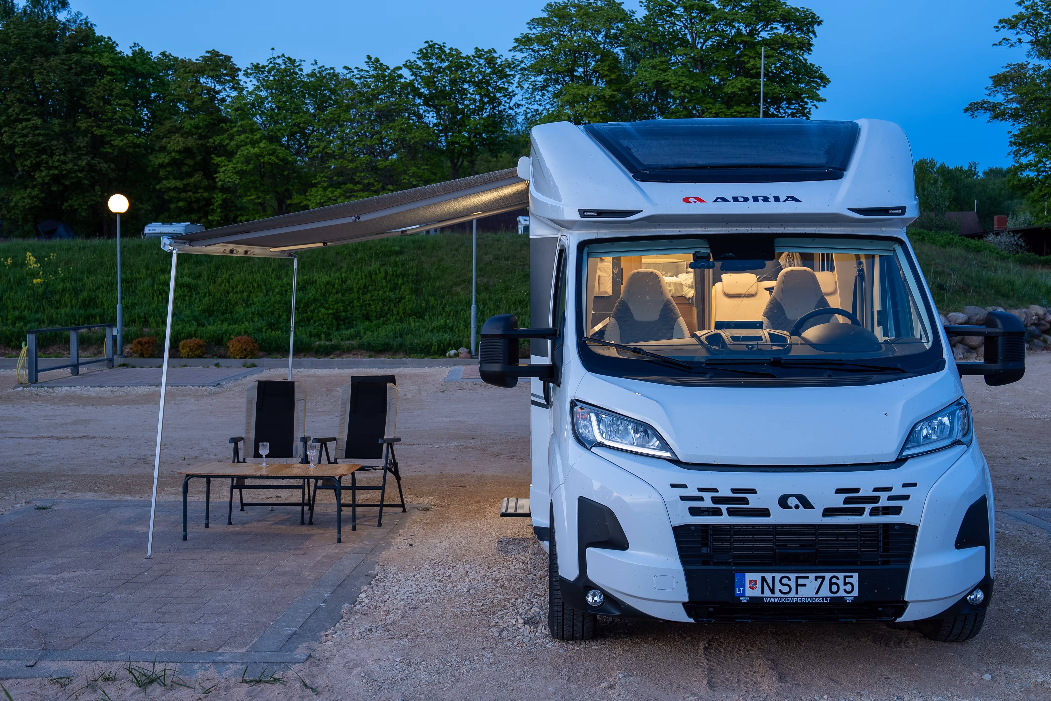 Adria Matrix Axess 650 SL kemperio išorė